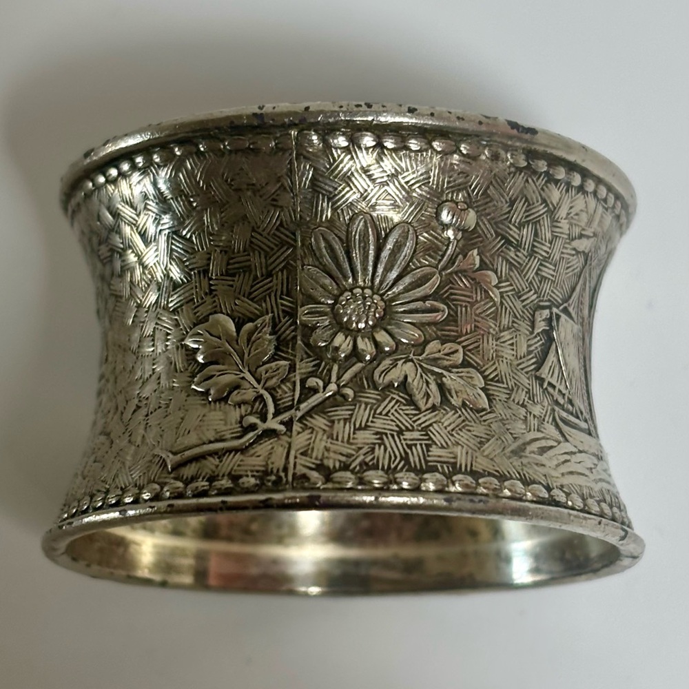 Napkin ring Vintage Silver Over Copper Repose Design Of Ships And Flowers